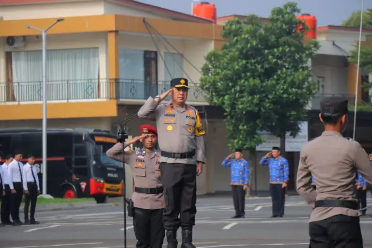 Wakapolda Lampung Pimpin Upacara Kesadaran Nasional