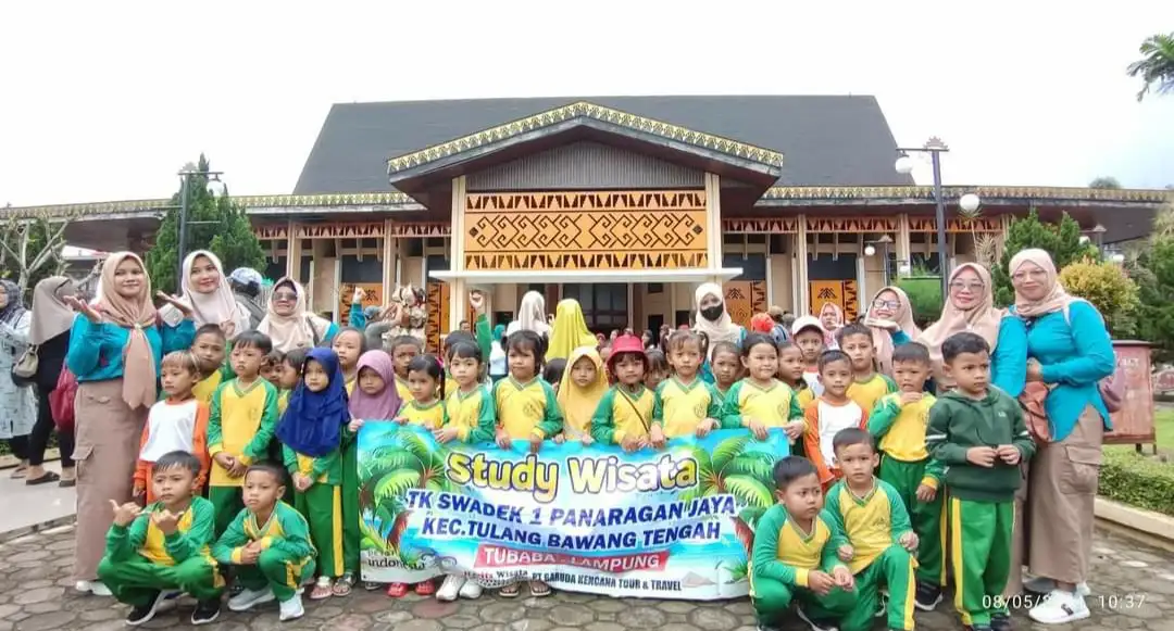 TK- Swadek I Panaragan Jaya Adakan Study Tour Ke-Pantai Dan Museum Lampung