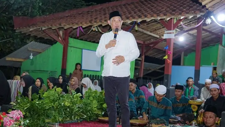 Hadiri Pengajian Akbar, Nadirsah di teriakin NONA oleh jam'ah yang hadir