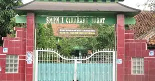 Dugaan Penyimpangan Dana BOS di SMP Negeri 1 Cikarang Barat Tahun 2022 dan 2023